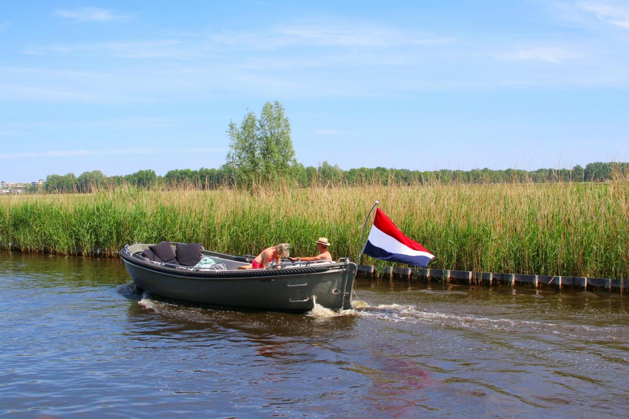 Dormio Resort Medemblik Opperdoes Exteriör bild